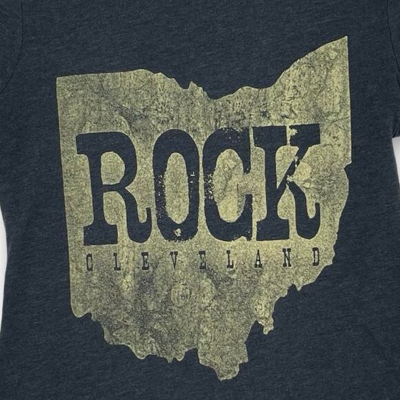 Rock & Roll Hall of Fame Tee Women’s M Gray Ohio Graphic Music Lover Shirt - Picture 4 of 10
